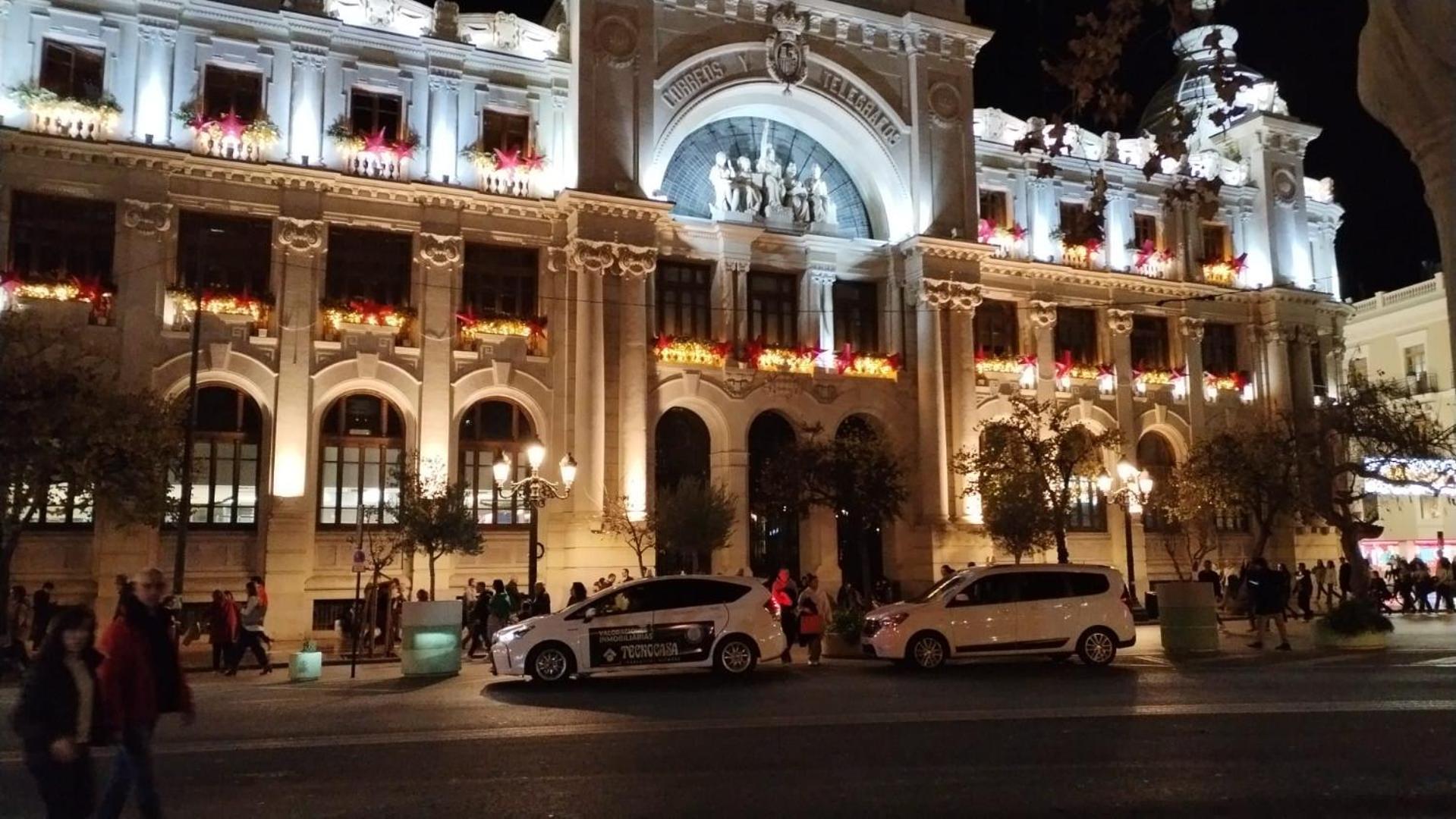 Valencia Aparthotel Cosmo Bagian luar foto