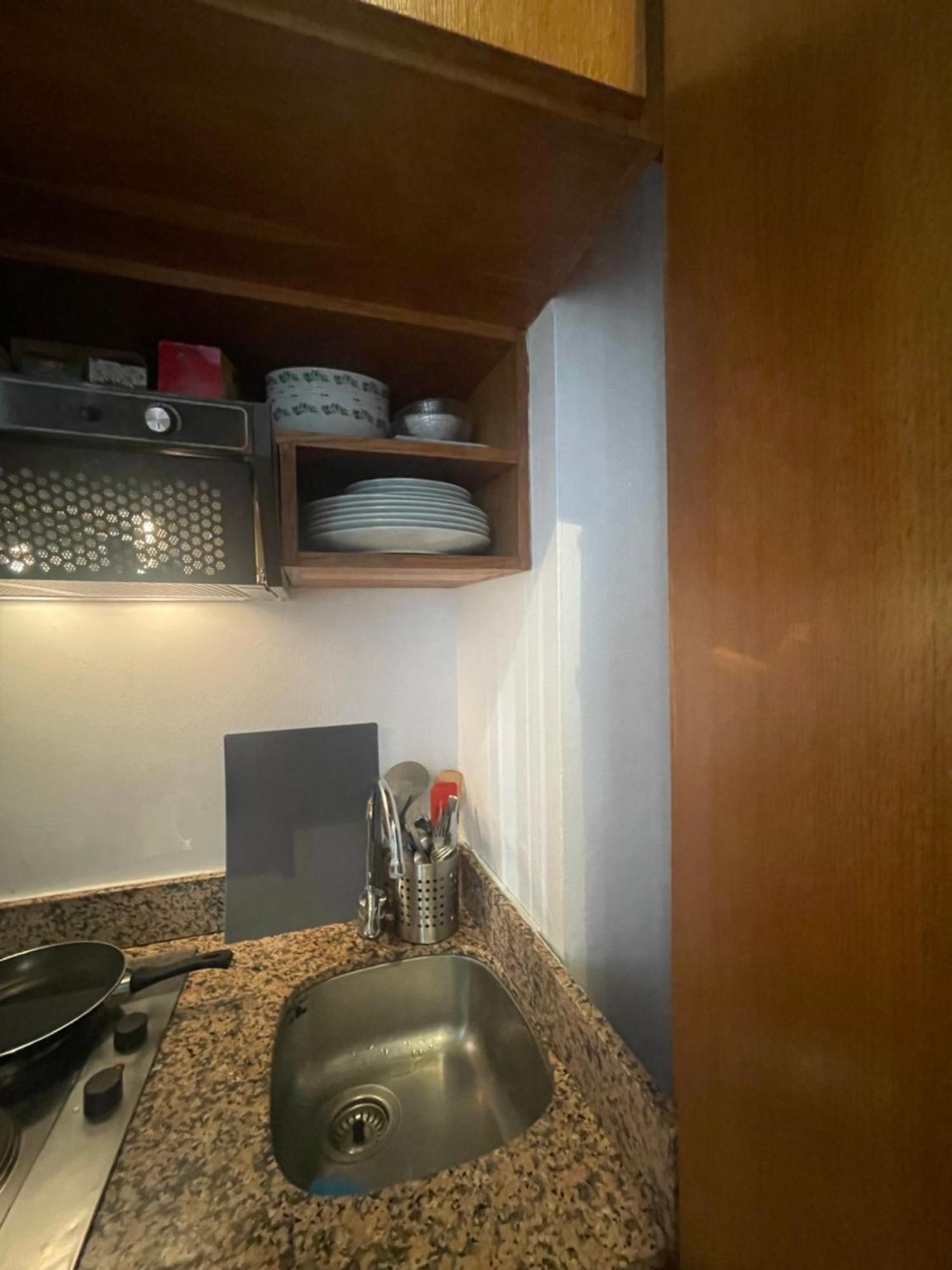 Valencia Aparthotel Cosmo Bagian luar foto